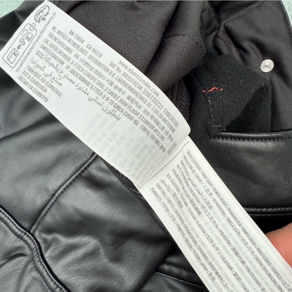 Michael Kors faux leather pull on pants - Picture 6 of 6